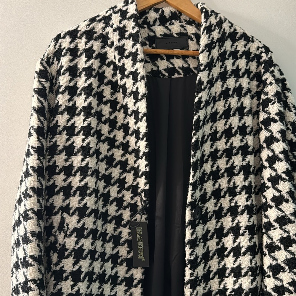 Blank NYC Coat - Picture 2 of 6